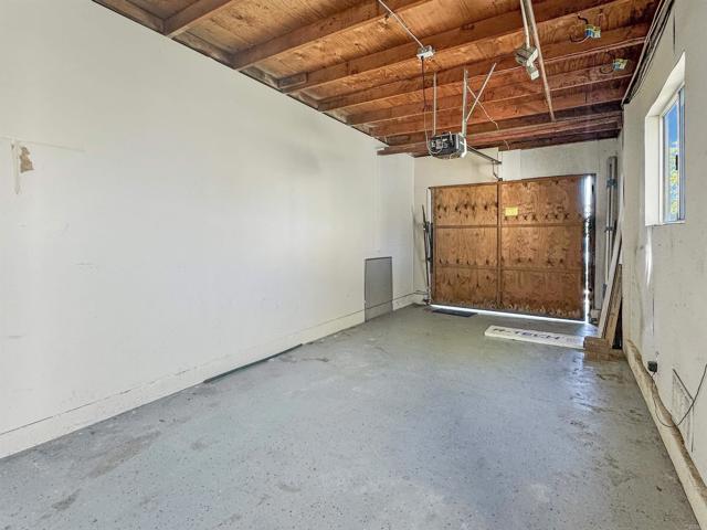 Building Photo - 1937 Terracina Cir