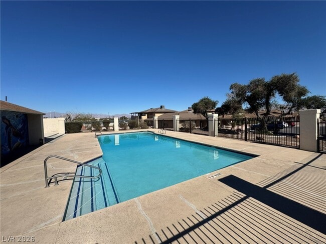 Building Photo - 2743 Kline Cir