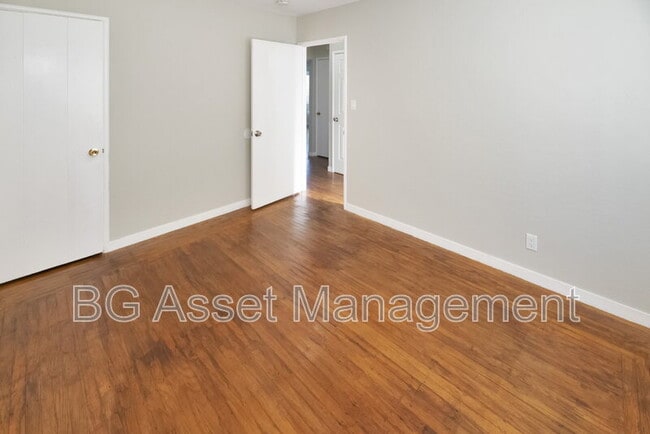 Building Photo - 1812 Rd 20