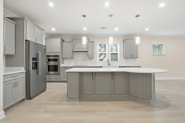 Building Photo - 3-Bed Corner Lot Home in Waterways Community