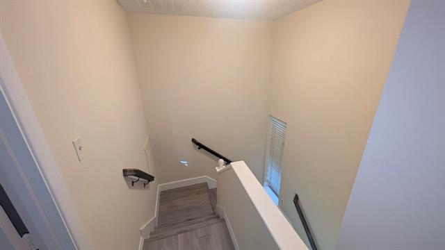 Building Photo - 8943-8945 Camfield Wy