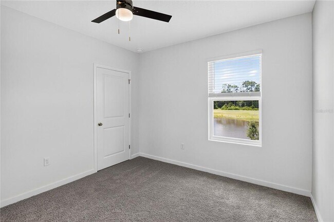 Building Photo - 1037 Champion Ridge Dr