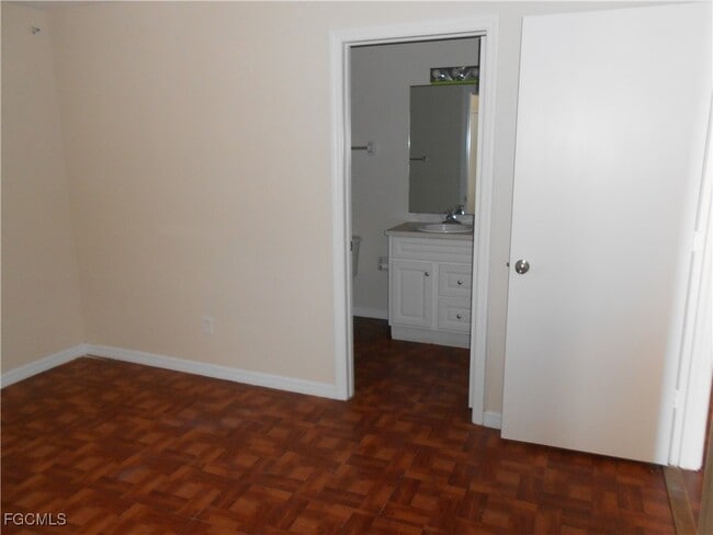 Building Photo - 3912 9th St SW