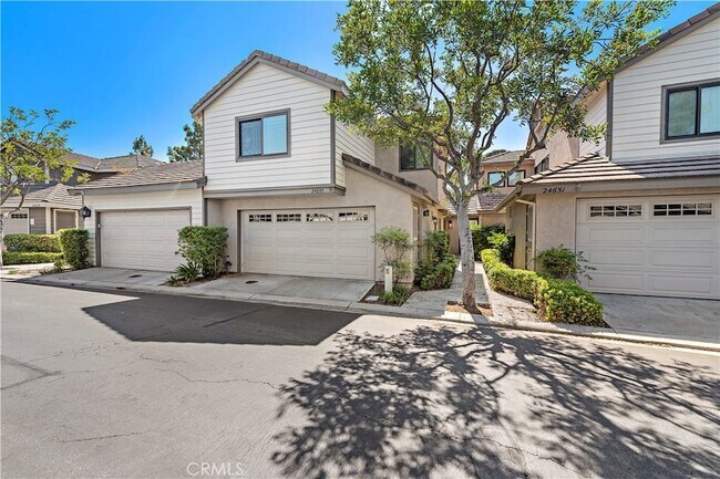 Building Photo - 24645 Sutton Ln