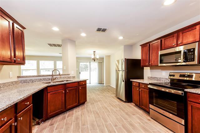 Building Photo - 6803 Clark Vista Dr