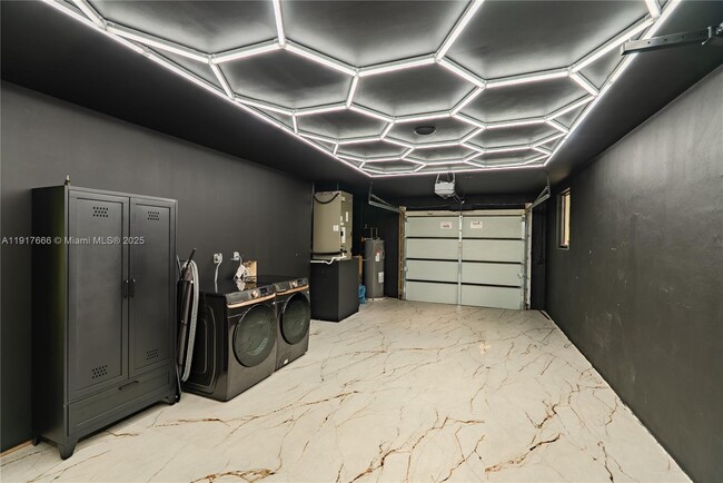 Building Photo - 3711 Battersea Rd