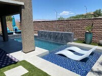 Building Photo - Stunning Pool Home In Mountains Edge! Pool Service included