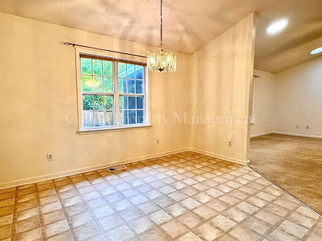 Building Photo - 7408 Bluestone Ct