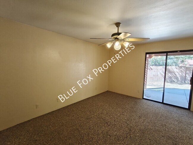 Building Photo - 9097 N Jessy Ln