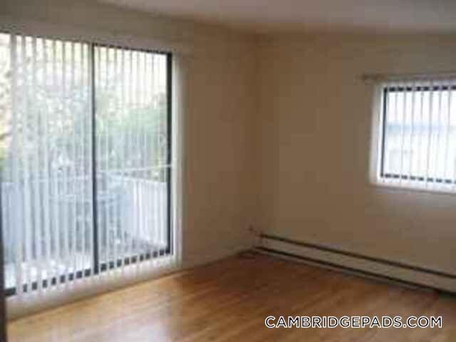 Building Photo - 61 6th St