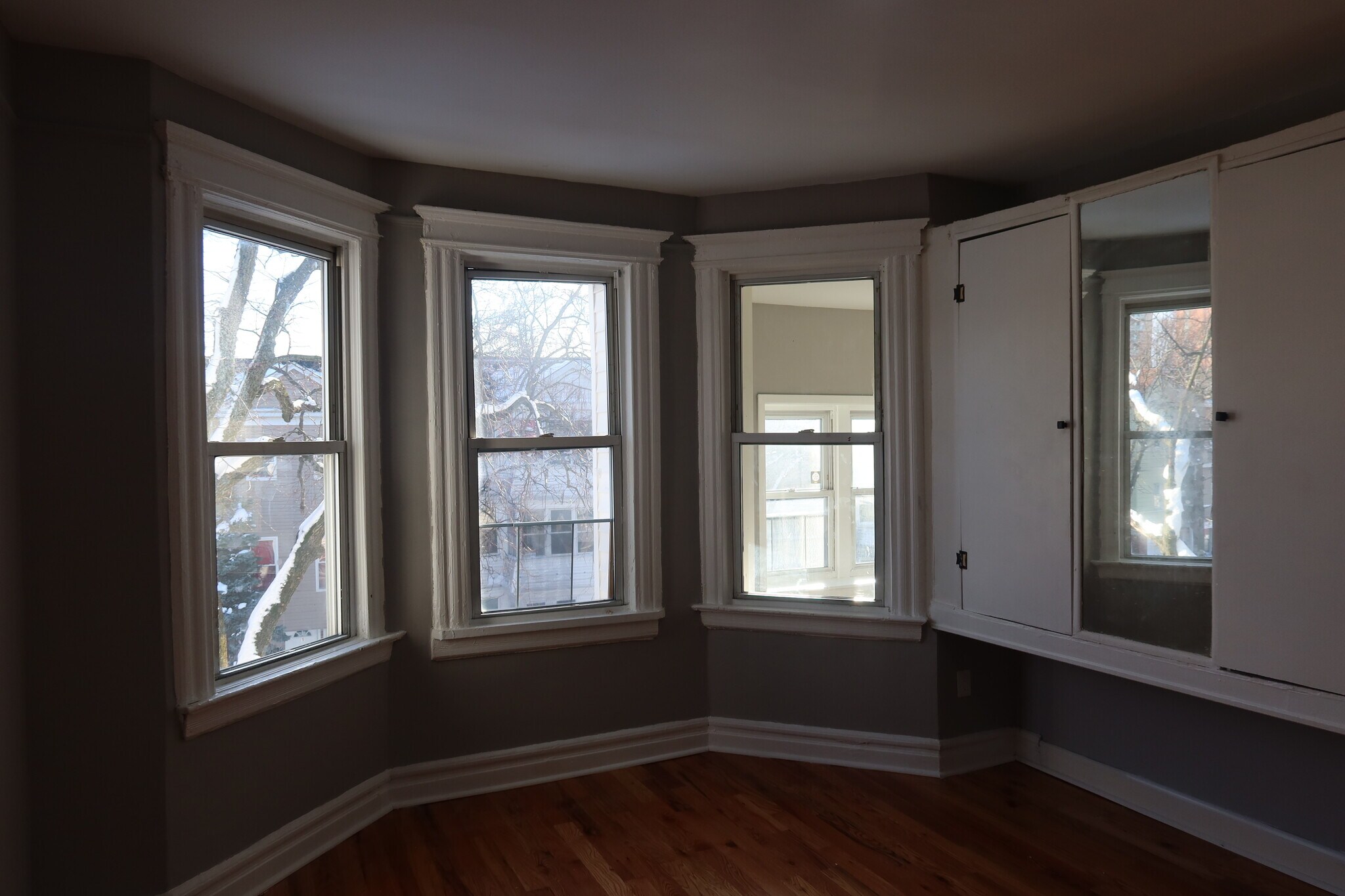 Building Photo - 26 Linden Ave