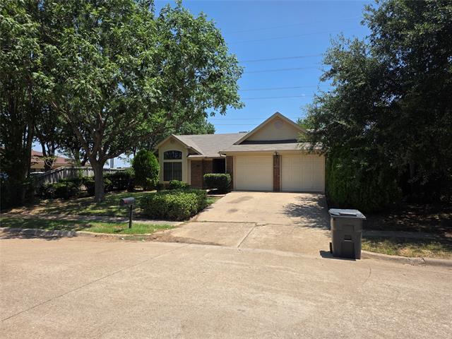 Building Photo - 4735 Hollow Tree Dr