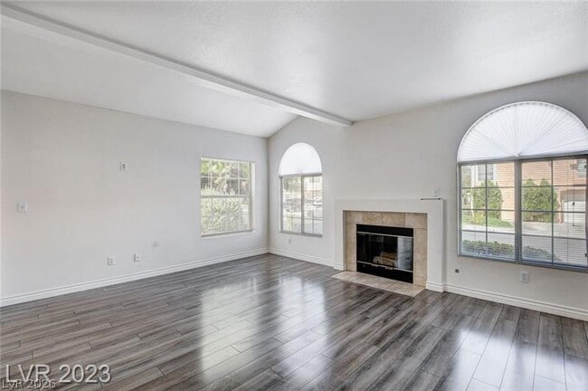 Building Photo - 8429 Sewards Bluff Ave