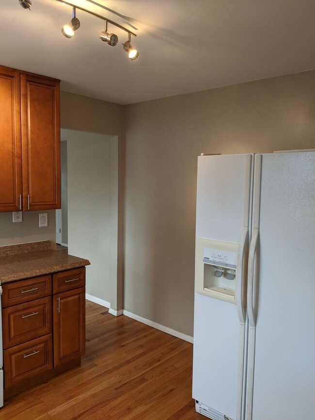 Building Photo - Osceola Duplex