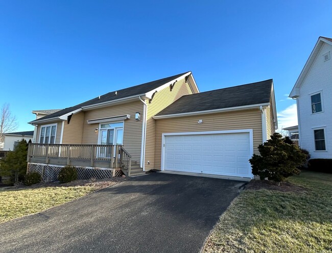 Building Photo - Fantastic Home in Tom's Creek Neighborhood