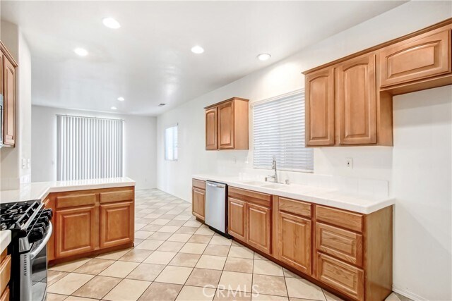 Building Photo - 33046 Canopy Ln