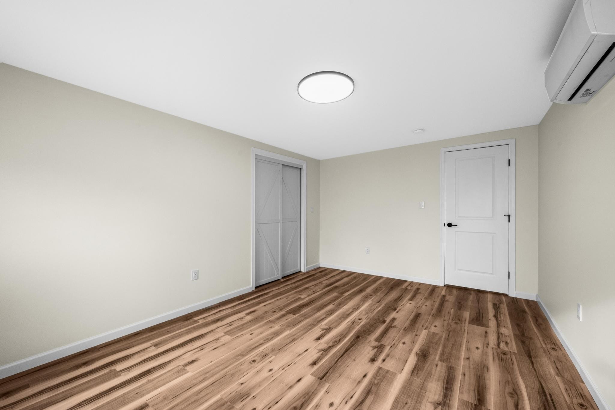 Building Photo - 346 Bennett St