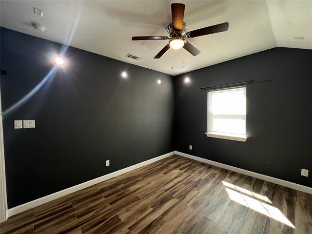 Building Photo - 6702 Windward View Dr