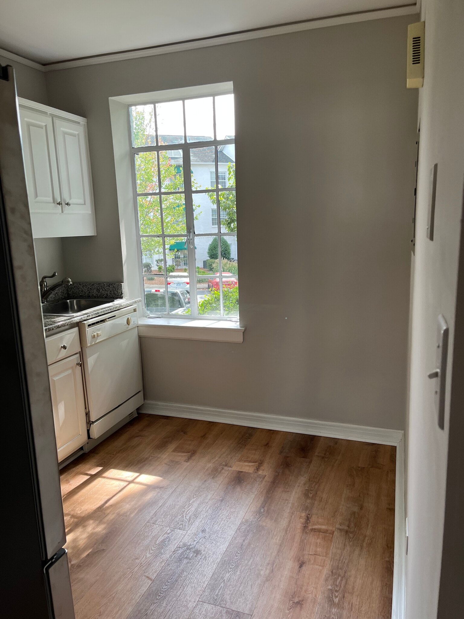 Building Photo - 1700 N Elm St