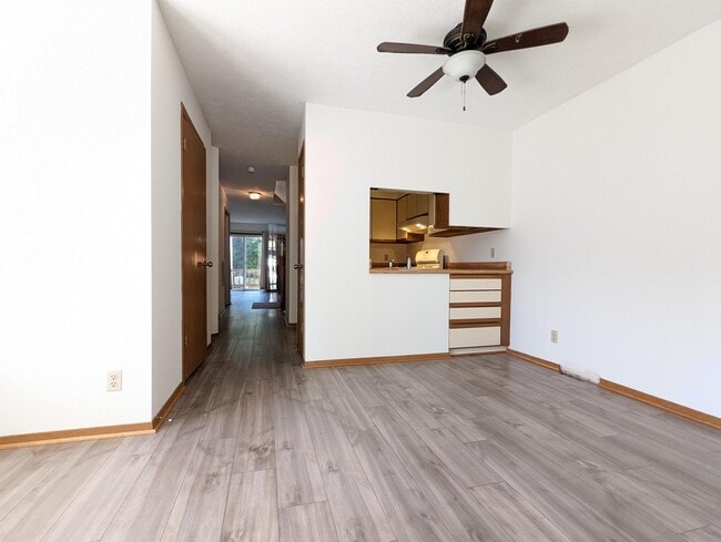 Building Photo - 219 Wethington Dr