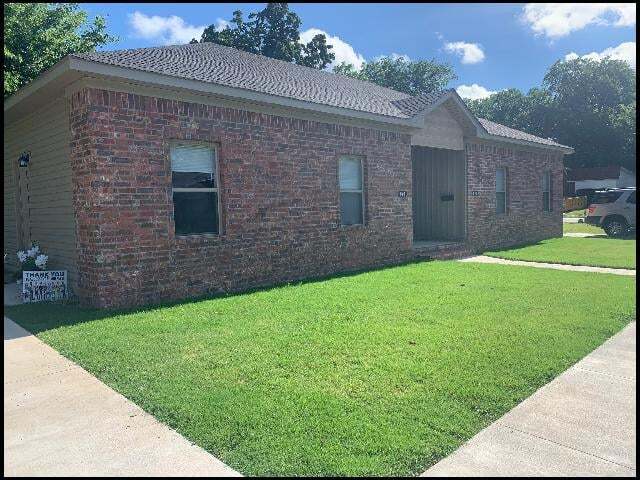 Building Photo - 802 Wright Ave