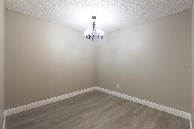 Building Photo - 3805 Cortez Cir