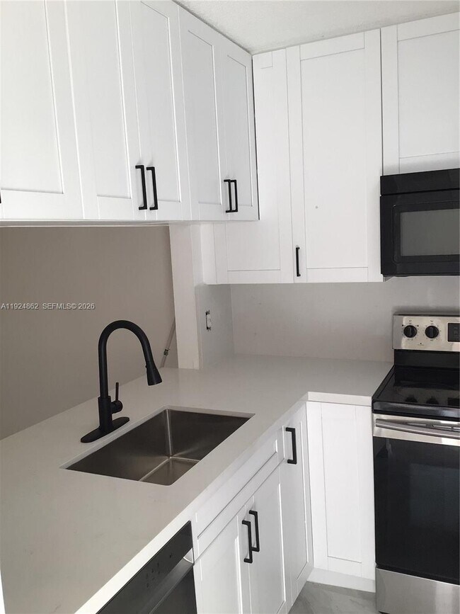 Building Photo - 10357 NW 8th St