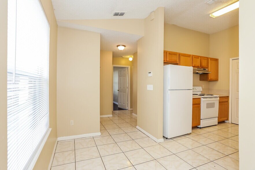 Building Photo - 5872 Liska Dr