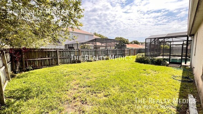 Building Photo - 7823 Fernleaf Dr