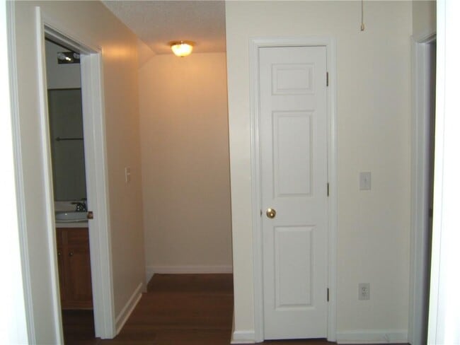 Building Photo - 7202 Georges Way