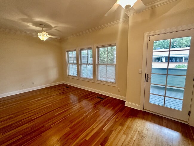 Building Photo - Downtown Living in The Heart of The Blufft...