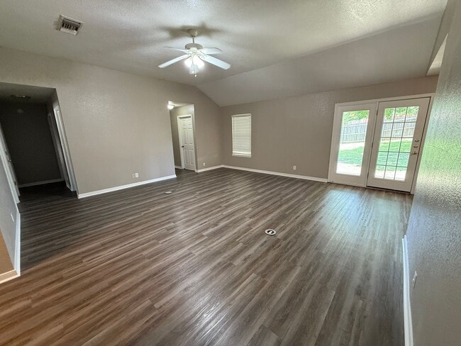 Building Photo - 1710 Quarry Trail
