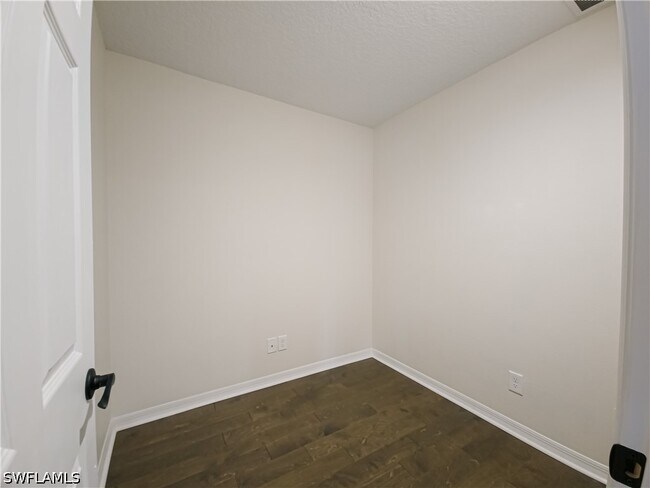 Building Photo - 1012 Jeater Bend Dr