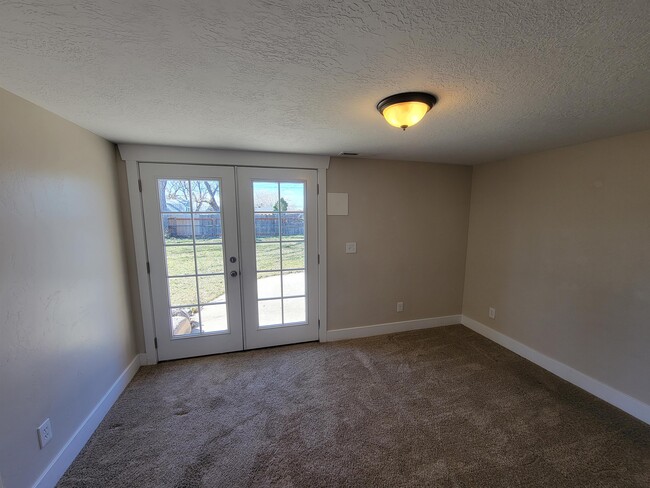 Building Photo - 2850 S 2750 E