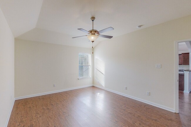 Building Photo - Spacious and Welcoming 4-Bedroom Home with...