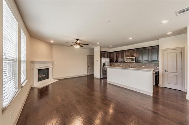 Building Photo - 4205 Riverview Dr