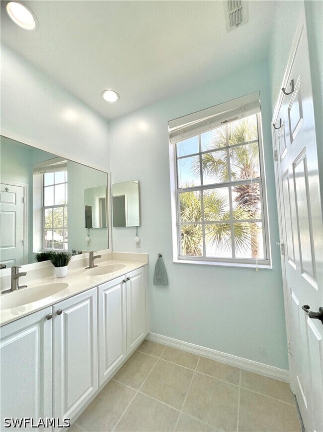 Building Photo - 3264 Amanda Ln