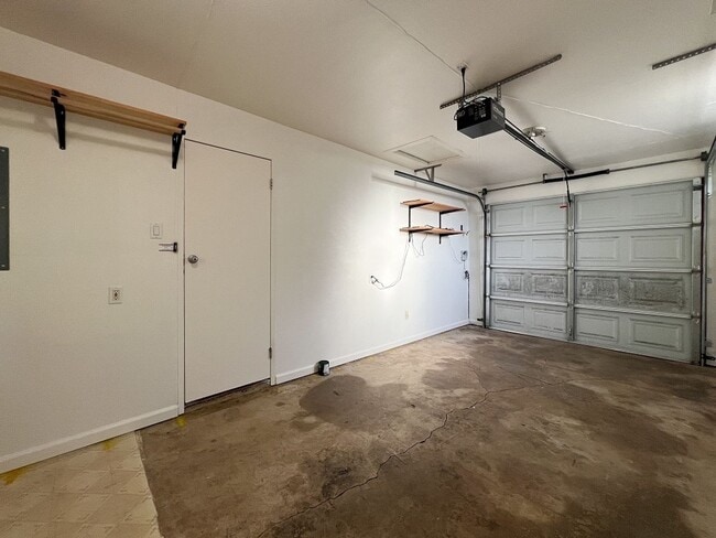 Building Photo - 1399 Spruce St