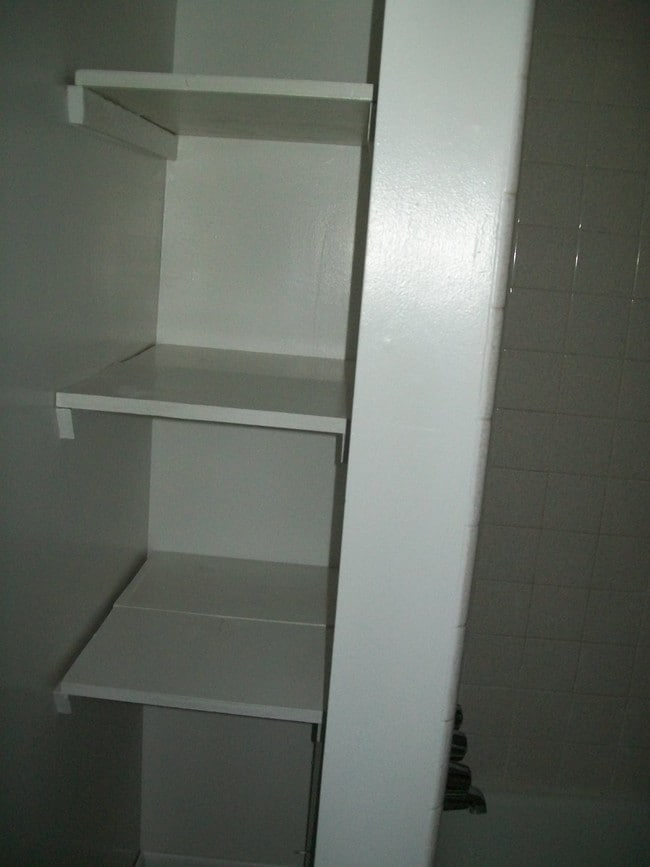 Building Photo - 3521 Bolling Rd