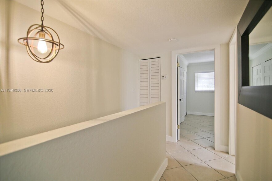 Building Photo - 8500 SW 109th Ave