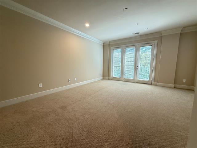 Building Photo - 6425 Bandera Ave