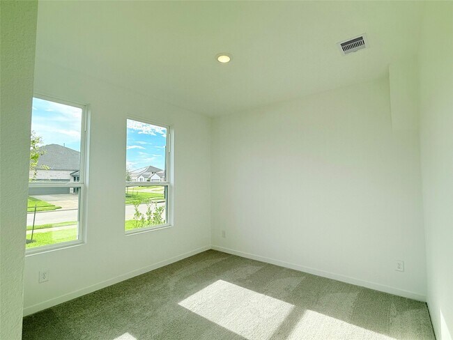 Building Photo - 16538 Mesquite Fld Dr