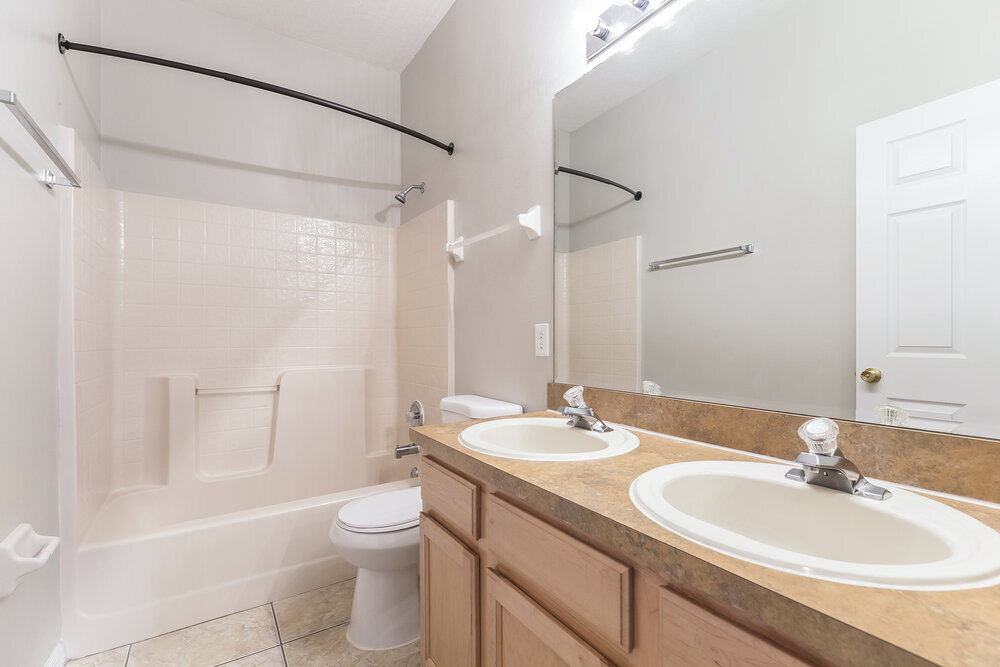 Building Photo - 2863 Berkshire Cir