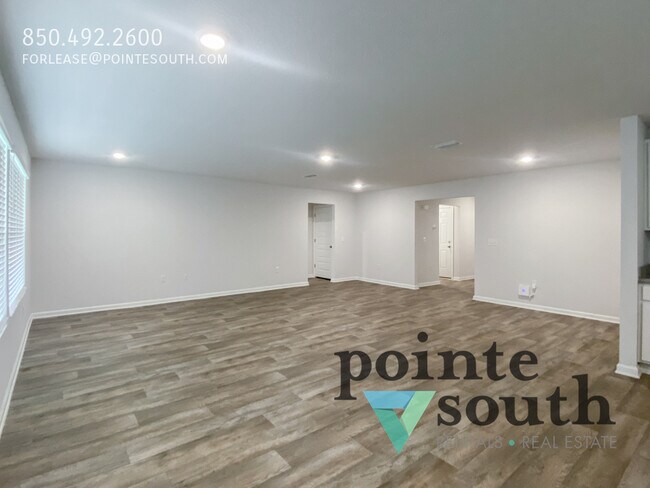 Building Photo - 5554 Guinevere Ln