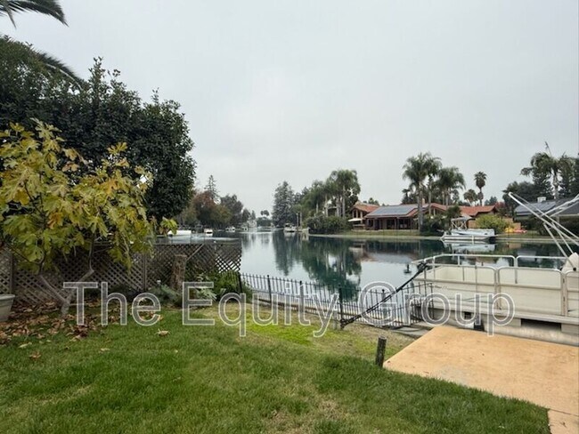 Building Photo - 5418 W Sweet Dr