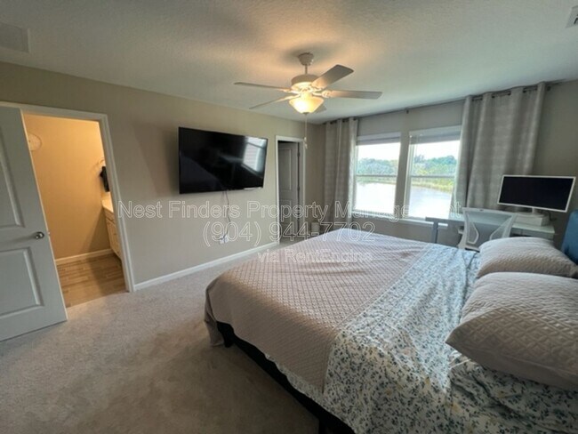 Building Photo - 2650 Sandy Dune Dr