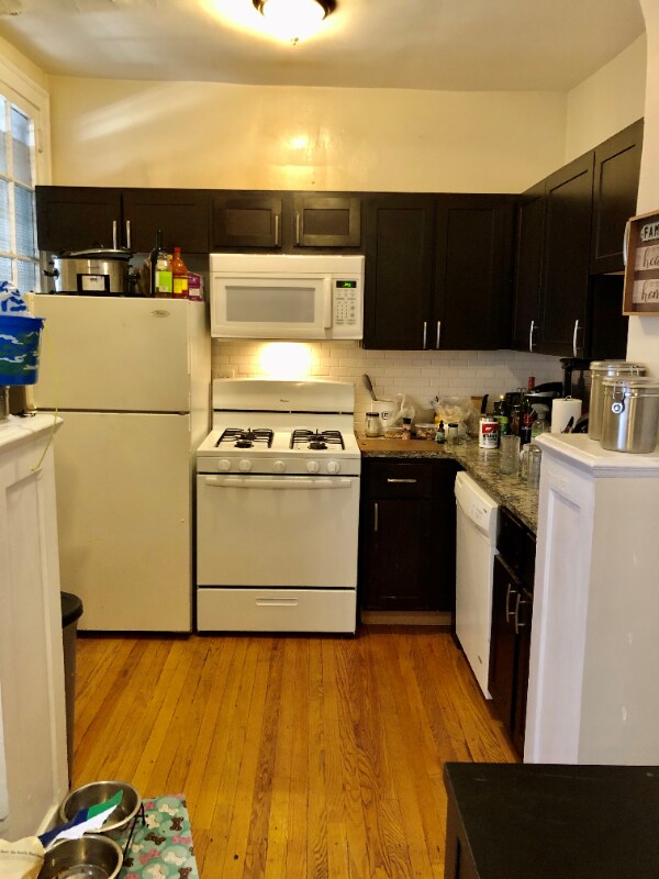 Building Photo - 2355 N Kenneth Ave