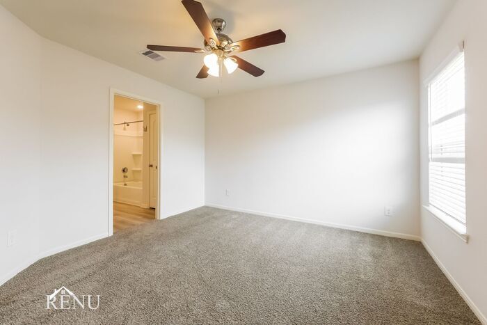 Building Photo - 10519 Copper Ridge Dr
