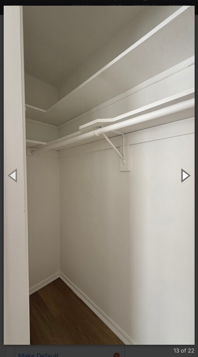 Building Photo - 200 S Sycamore Ave