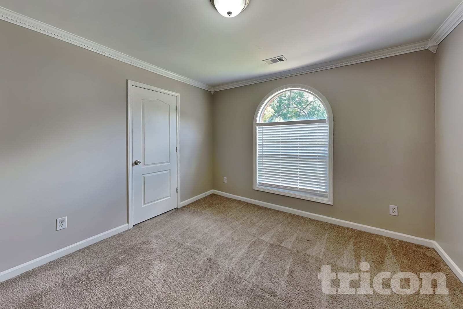 Building Photo - 1219 Falls Creek Ct